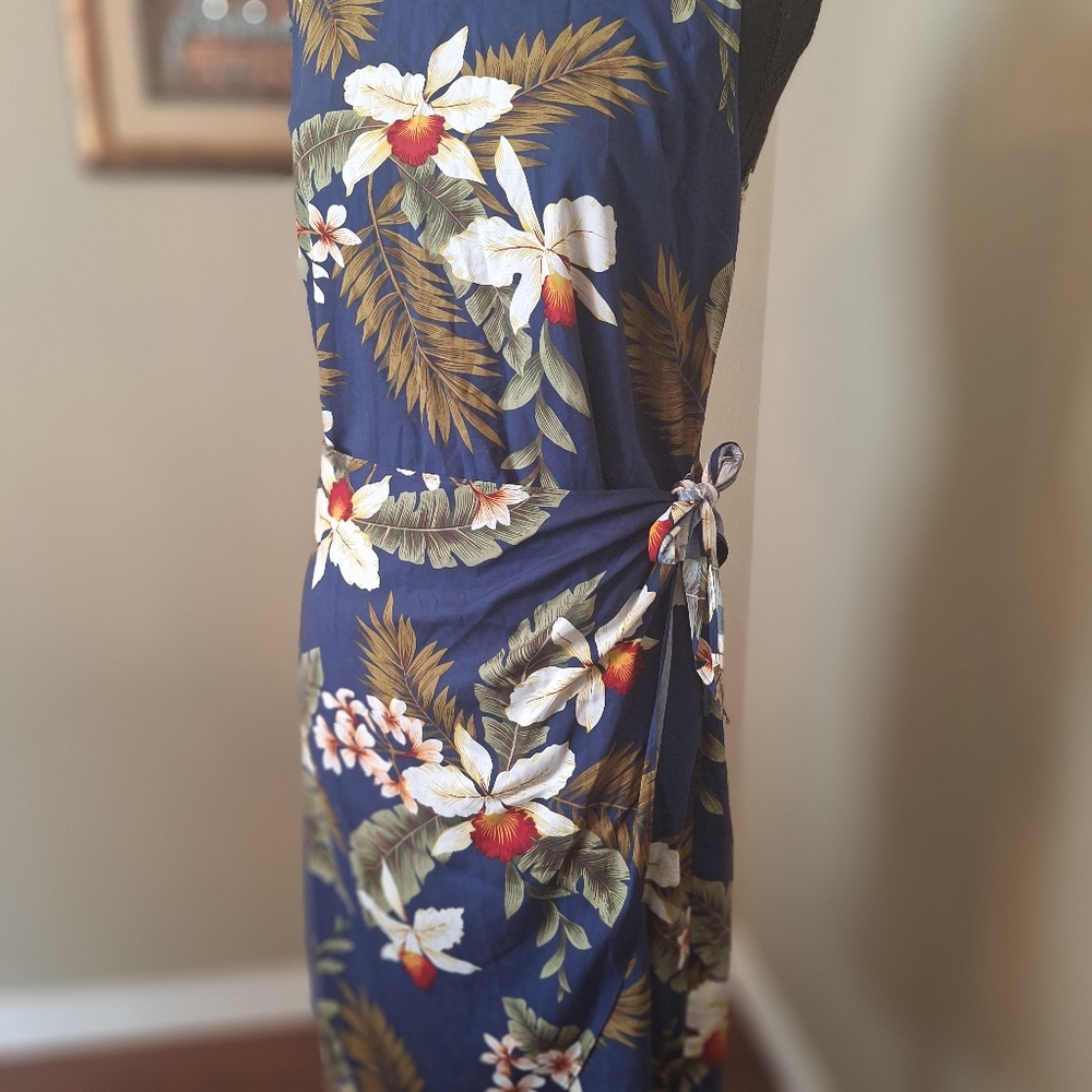Tropical floral "Made in Hawaii" blue sleeveless wrap tie dress size small